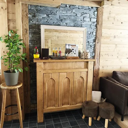 Gite Nature & Calme Au Pied Des Sentiers, 10 Km Gerardmer - 8 A 11 Pers *